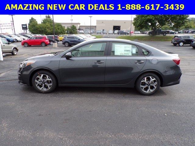 new 2020 kia forte lxs waukesha, wi 53186 for sale in waukesha, wisconsin