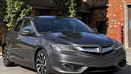 2018 Acura ILX premium/a-spec pack