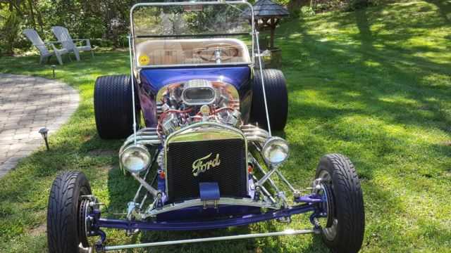 1923 t-bucket and enclosed trailer