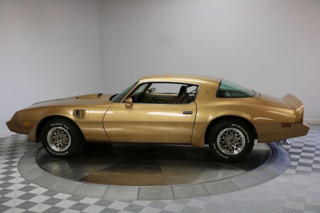 rust free - original color - fresh repaint - mint, original interior