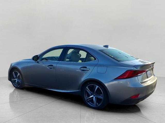 2017 lexus is 200t base
