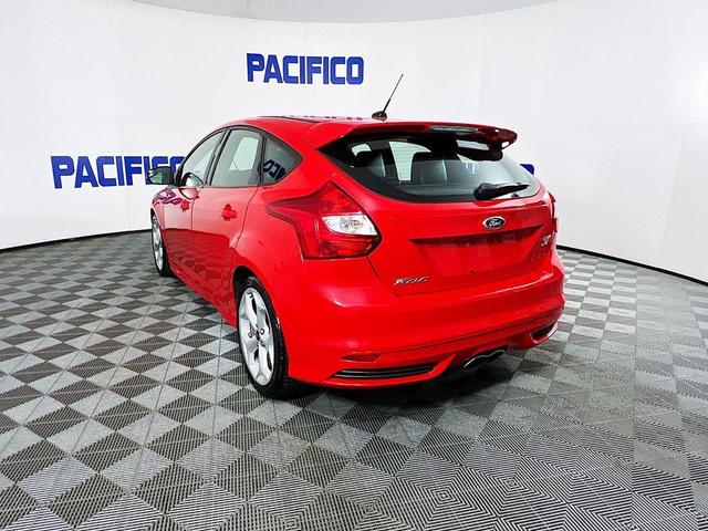 2014 ford focus st base