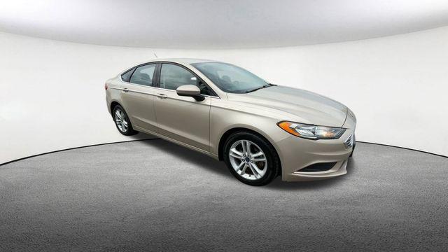 2018 ford fusion se
