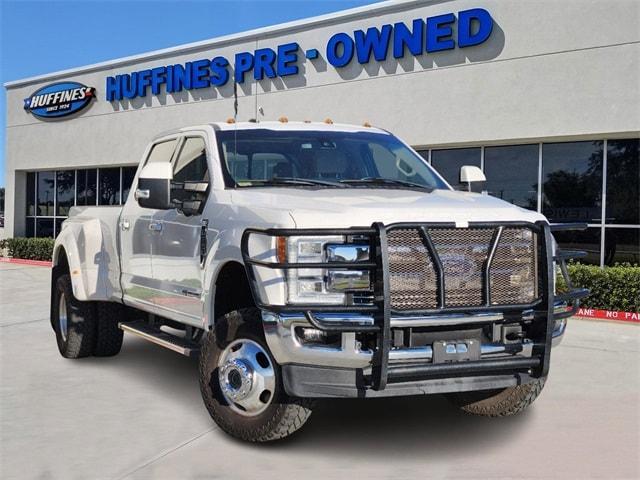 2019 ford f-350 lariat super duty