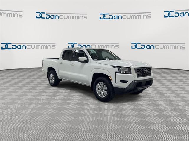 2022 nissan frontier sv