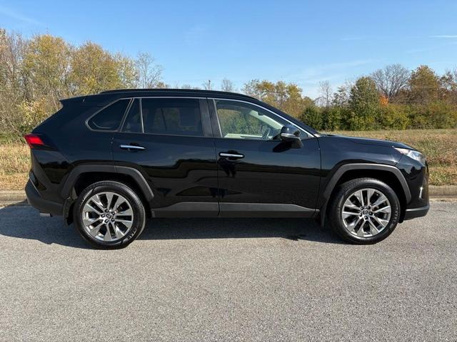 2019 toyota rav4 limited
