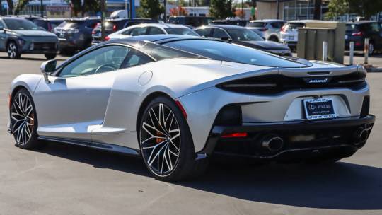 2023 McLaren GT