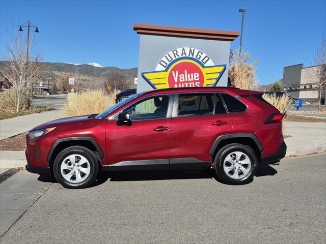 2021 toyota rav4 le
