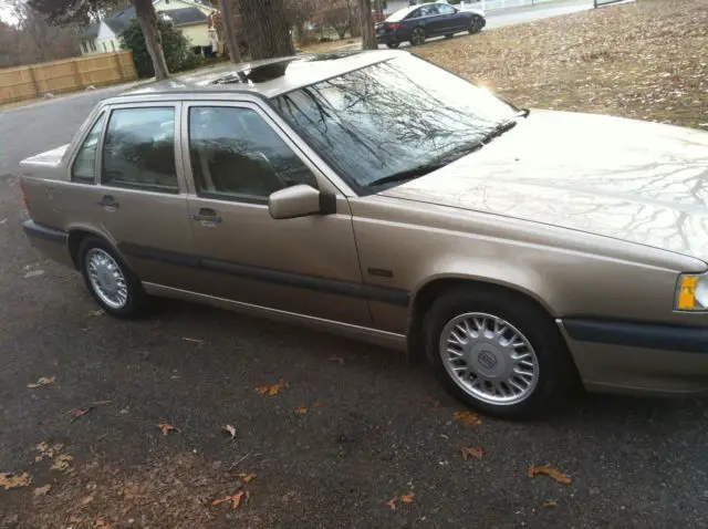 1994 volvo 850 1 owner car with 39800 original miles