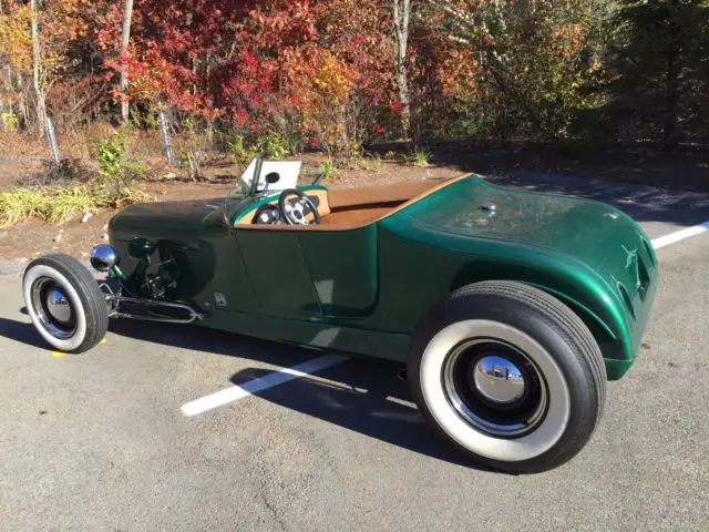 302 v8 roadster
