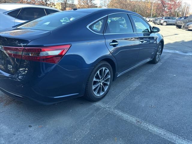 2016 toyota avalon hybrid xle plus