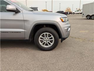 2020 Jeep Grand Cherokee laredo e