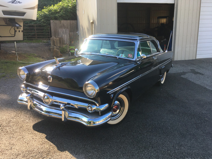 ford crestline