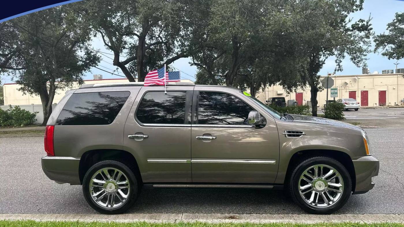 2011 cadillac escalade platinum edition