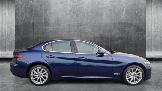 2020 Alfa Romeo se