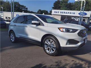 2021 Ford Edge titanium