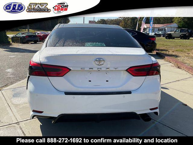 2018 toyota camry le