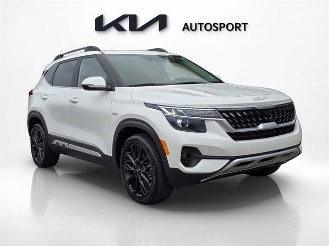 2022 kia seltos nightfall