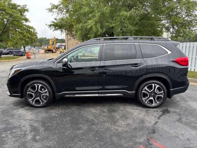 2023 subaru ascent limited 7-passenger