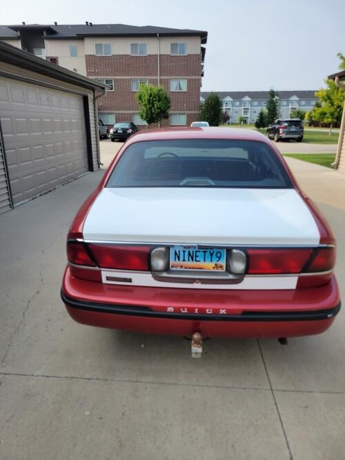 1999 buick lesabre rebuilt 3.8 motor! --new tires, have a good hood and grille, ne