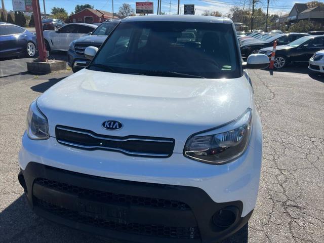 2018 kia soul base