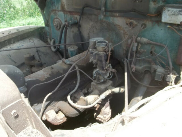 gmc 2 ton flat bed 5 window truck 1947 or 48 or 49 or 50 or 51 or 52 or 1953
