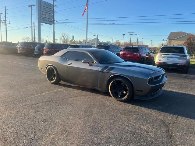2012 dodge challenger r/t
