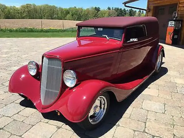 1934 ford vicky cabriolet, chevy zz4 crate motor, removable top, mustang front!