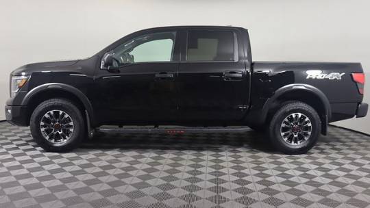 2023 nissan titan pro-4x