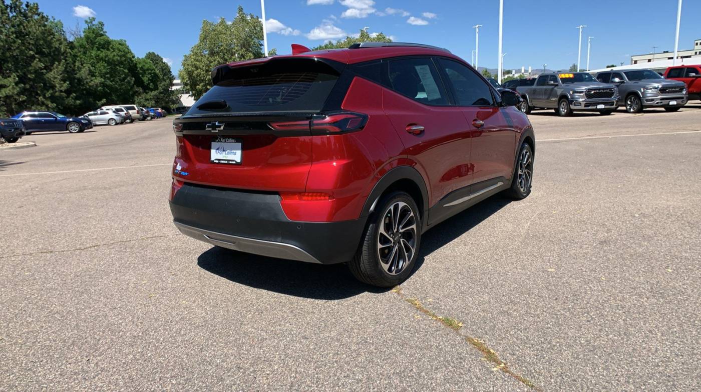 2022 chevrolet bolt euv premier