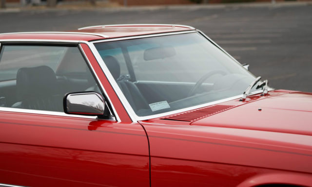 1986 mercedes-benz 560sl signal red/black 13k miles!!