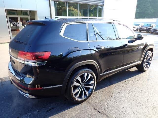 2023 volkswagen atlas 3.6 sel premium r-line in coraopolis, pennsylvania