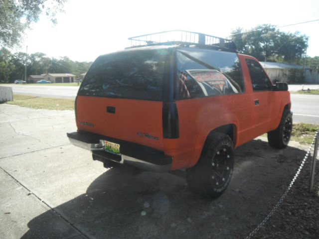 1994 gmc yukon 6.5 diesel 4x4 *clean & no rust*