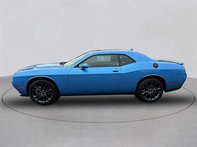 2023 dodge challenger sxt