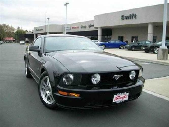 2005 ford mustang gt deluxe coupe 2d in davis, ca