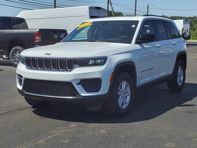 2023 jeep grand cherokee laredo
