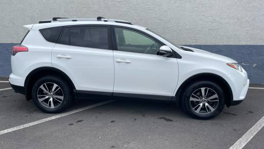 2017 Toyota RAV4