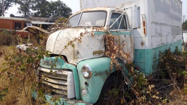 1949 gmc coe cab,doors,hood,fenders,steps,grill (cab forward sheet metal only)