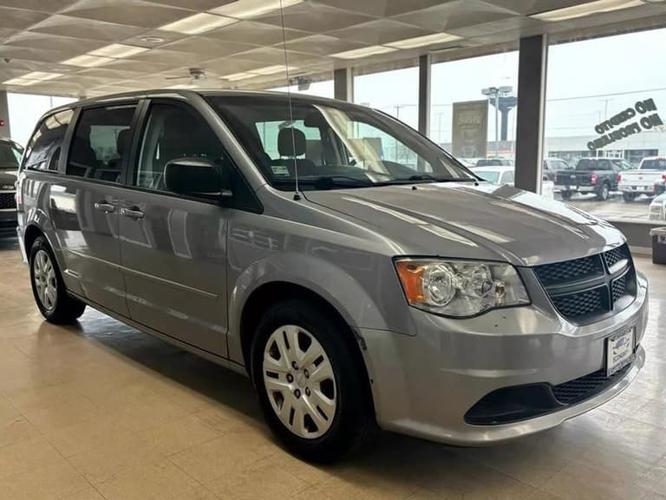 2015 dodge grand caravan passenger se minivan 4d in dundee, illinois