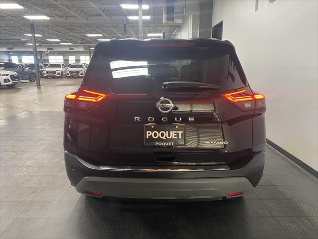 2021 nissan rogue sv