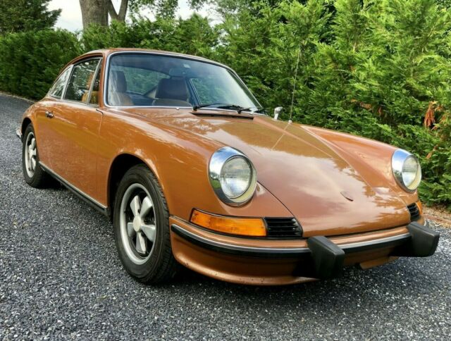 ** (1) owner ** porshe 73' 911e + original bill of sale + documented with binder