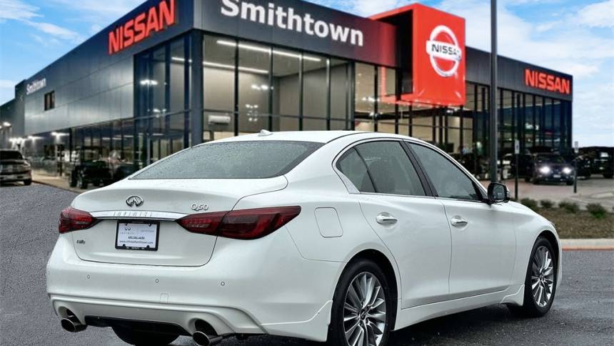 2023 infiniti q50 luxe