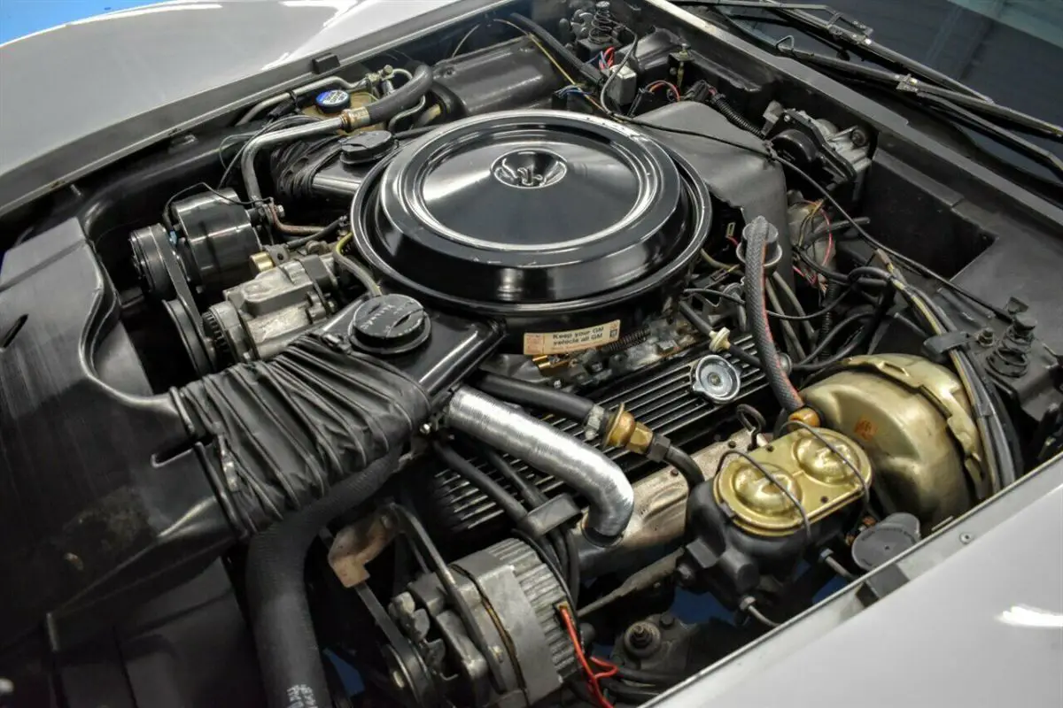 1978 chevrolet corvette silver anniversary 4 speed air conditioning 3,377 miles!