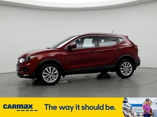 2021 nissan rogue sport sv in jacksonville, north carolina
