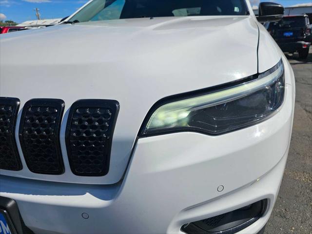 2023 jeep cherokee altitude lux 4x4