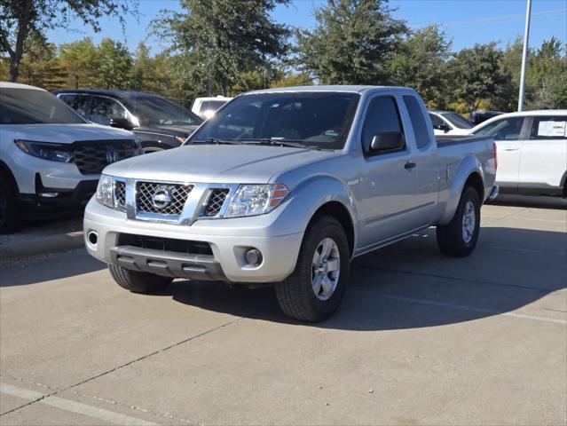 2010 nissan frontier se