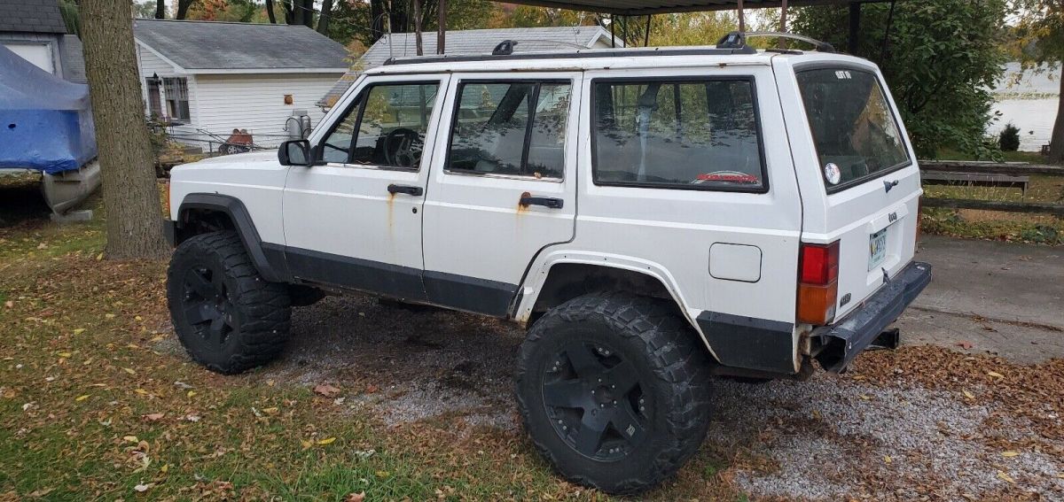 1994 jeep cherokee suv white 4wd automatic se