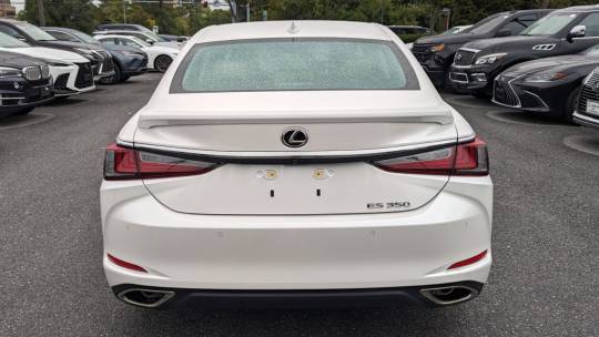 2021 Lexus ES