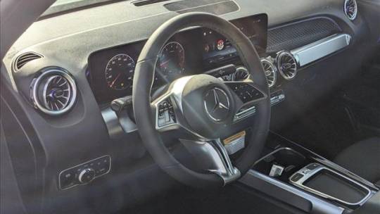 2025 Mercedes-Benz GLB