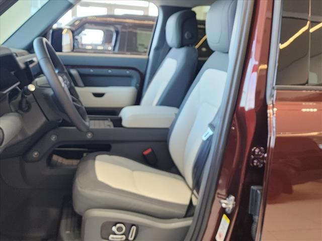 2024 land rover defender 130 p400 x-dynamic se